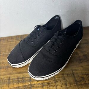 New! Toms Black Canvas Men's Sneakers